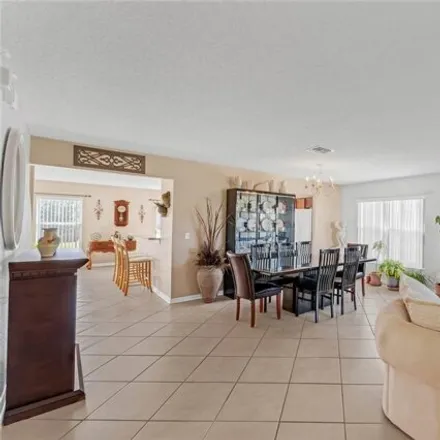 Image 5 - 15198 Waterford Chase Parkway, Orange County, FL 32828, USA - House for sale