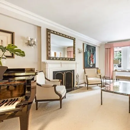 Image 1 - 17 East 89th Street, New York, NY 10128, USA - Apartment for sale