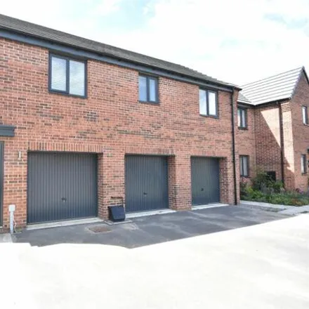 Image 2 - unnamed road, Leeds, LS14 6ZT, United Kingdom - House for sale