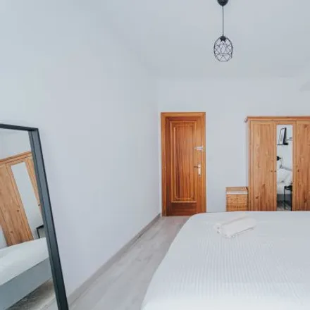 Rent this 5 bed room on Madrid in Paseo de la Virgen del Puerto, 28005 Madrid