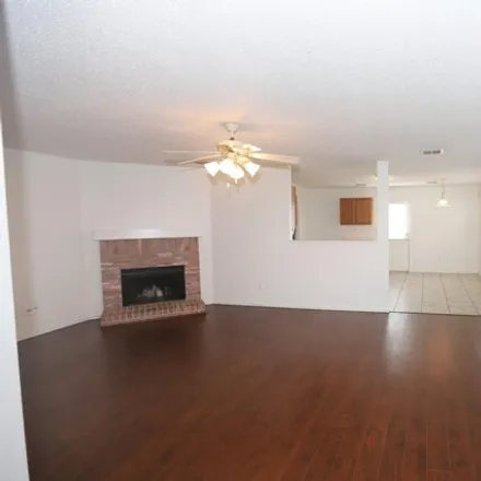 Image 2 - 1714 Silver Wood Lane, Little Elm, TX 75068, USA - House for rent