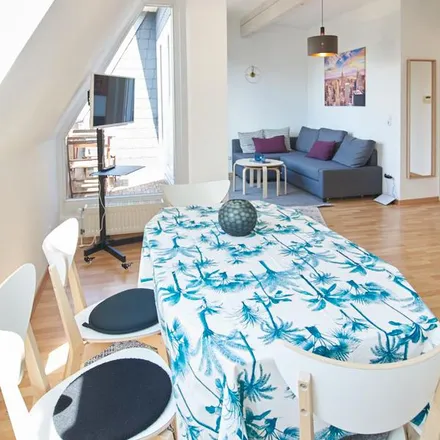 Rent this 2 bed apartment on Sillemstraße 45 in 20257 Hamburg, Germany