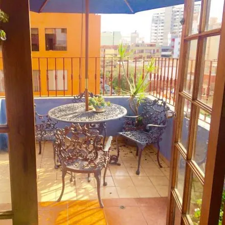 Rent this 1 bed room on Kaclla in Porta Street 461, Miraflores