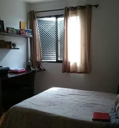 Buy this 2 bed apartment on Avenida Jabaquara in Mirandópolis, São Paulo - SP
