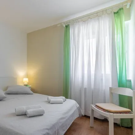 Image 4 - 21425 Općina Selca, Croatia - Apartment for rent
