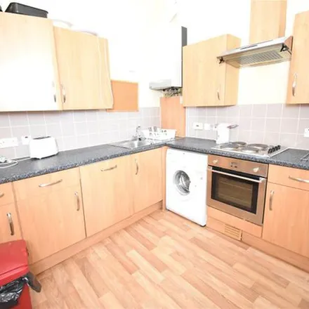 Rent this 3 bed apartment on 3 Morningside Park in City of Edinburgh, EH10 5HD