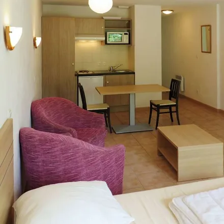 Image 2 - 47230 Barbaste, France - Apartment for rent
