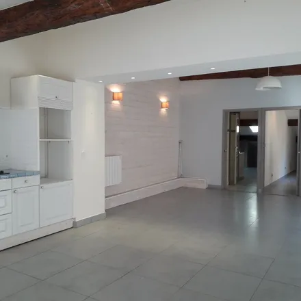 Rent this 3 bed apartment on 4 Rue Paul Valéry in 34200 Sète, France