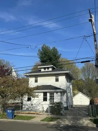 Buy this 3 bed house on 37 Watson Street in New Haven, CT 06511
