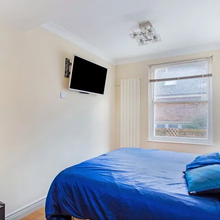 Rent this 1 bed apartment on 31 Westbourne Gardens in London, W2 5NR