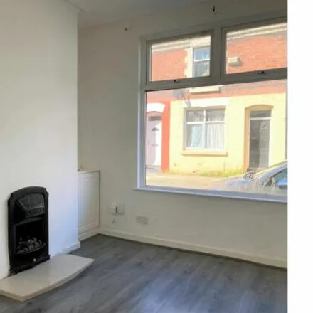 Image 3 - Andrew Street, Liverpool, L4 4DS, United Kingdom - Townhouse for rent