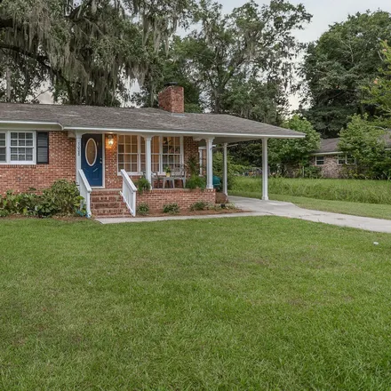 Buy this 4 bed house on 3008 Cypress Street in Shell Point, Beaufort County