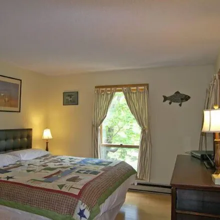 Rent this 3 bed condo on Lincoln in NH, 03251