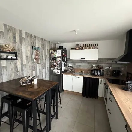 Rent this 5 bed apartment on 1 Boulevard Division Leclerc in 50700 Valognes, France