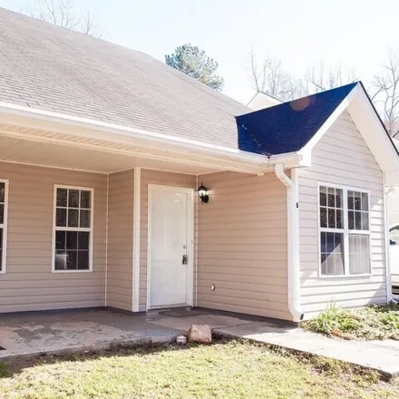 Rent this 3 bed house on 171 Lincoln Street in Hogansville, Troup County