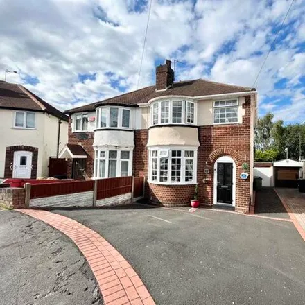 Buy this 3 bed duplex on Ash Terrace in Tividale, B69 1RJ