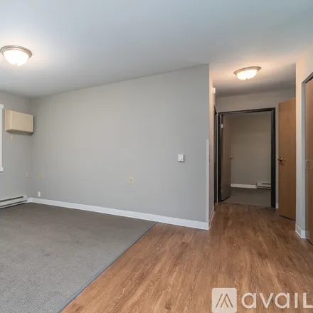 Rent this 3 bed apartment on 502 North 48th Street