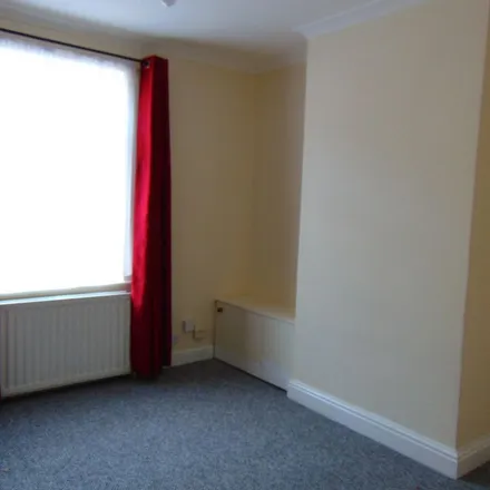 Rent this 3 bed apartment on Northcote Street in Northampton, NN2 6BQ