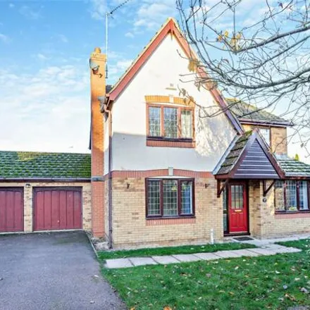 Rent this 4 bed house on Webb Close in Oundle, PE8 4HS