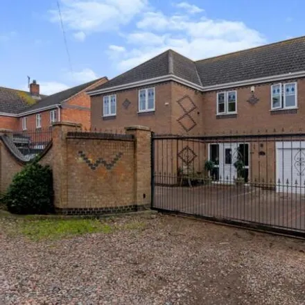 Buy this 5 bed house on The Grange Farm in School Lane, Addlethorpe