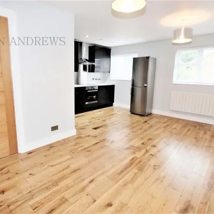 Rent this 1 bed apartment on 35-38 Clementine Close in London, W13 9UB