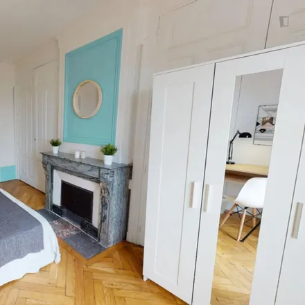 Rent this 5 bed room on 29 Rue Gasparin in 69002 Lyon, France