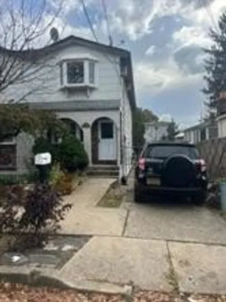 Buy this 3 bed house on 501 Weser Avenue in New York, NY 10304