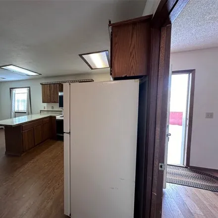Image 5 - Montana State University - Northern, 300 13th Street West, Lakeside Plaza Mobile Home Park, Havre, MT 59501, USA - House for sale