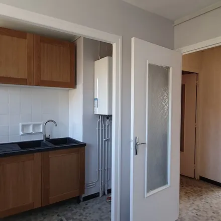 Rent this 5 bed apartment on 1087 Avenue de la République in 07000 Veyras, France