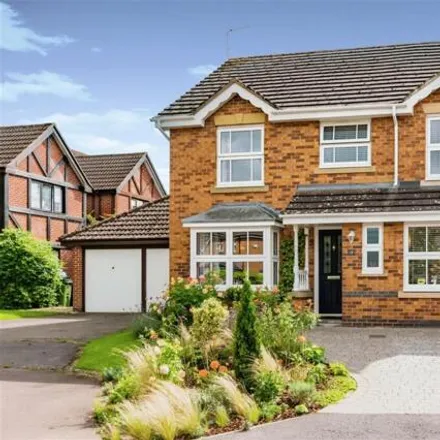 Buy this 4 bed house on 10 Murray Close in Bishop's Cleeve, GL52 8XE