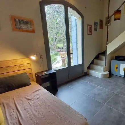 Rent this 2 bed house on 13210 Saint-Rémy-de-Provence