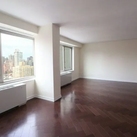 Rent this 1 bed apartment on 427 East 81st Street in New York, NY 10028