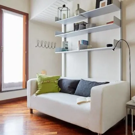 Image 4 - Via Vitruvio, 20124 Milan MI, Italy - Apartment for rent