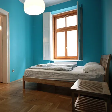 Image 3 - Budapest, Klauzál tér 5, 1072, Hungary - Apartment for rent