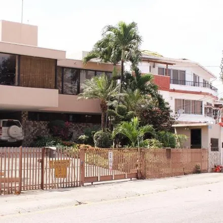 Buy this 7 bed house on Padre Alfonso Villalva in 090604, Guayaquil