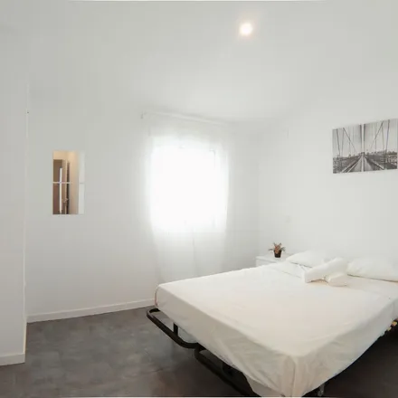 Image 7 - Calle de Antonio Zamora, 48, 28011 Madrid, Spain - Apartment for rent