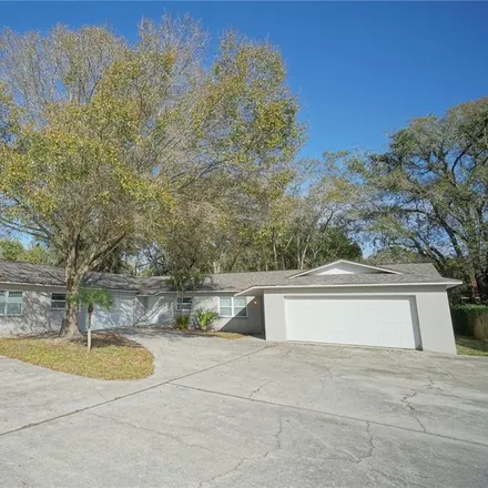Buy this 7 bed duplex on 15658 Waverly Street in South Highpoint, Pinellas County