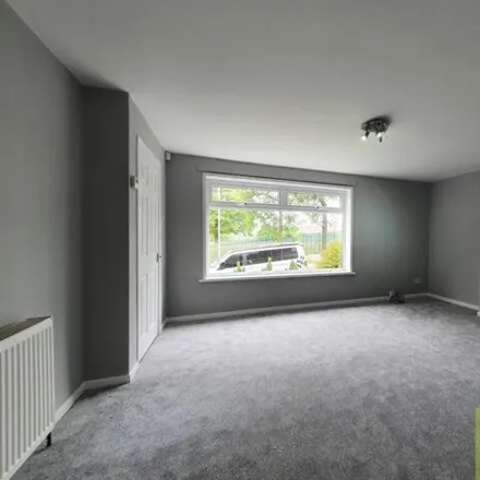 Image 4 - Hathershaw, Rosary Road / near Crossways, Rosary Road, Bardsley, OL8 2TA, United Kingdom - Duplex for rent
