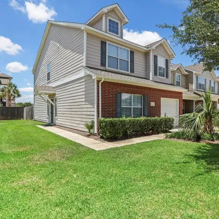 Rent this 3 bed apartment on 8305 Greys Lane in Harris County, TX 77095