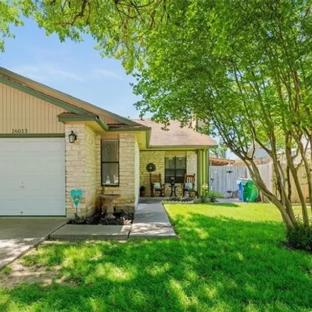 Image 3 - 16013 Stoneham Circle, Pflugerville, TX 78660, USA - House for sale