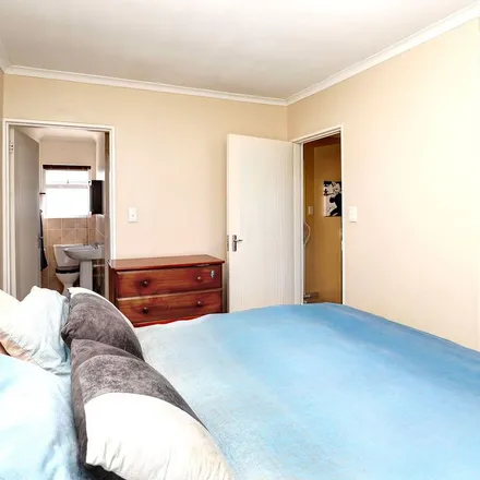 Image 5 - Belami Avenue, De Tuin, Kraaifontein, 7561, South Africa - Townhouse for rent