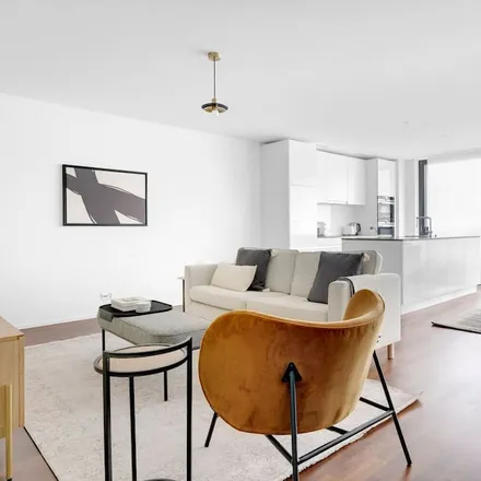 Rent this 3 bed apartment on Zurich