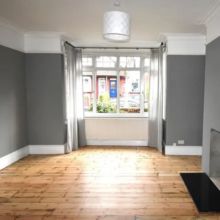 Rent this 4 bed townhouse on Bolton Road in London, HA1 4SB
