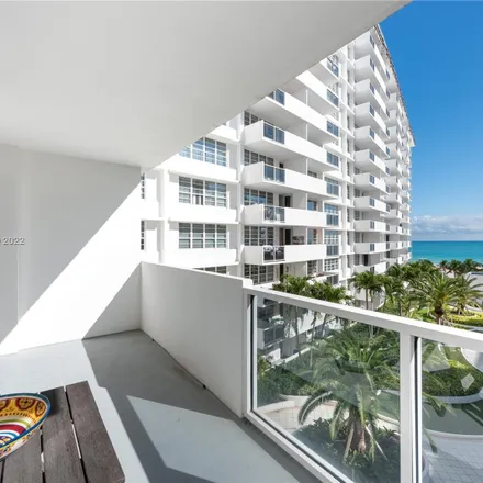 Image 4 - 100 Lincoln Road, Miami Beach, FL 33139, USA - Condo for rent