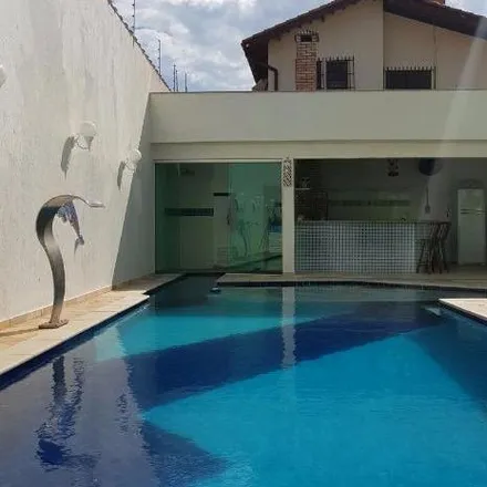 Buy this 6 bed house on Rua Bahia in Maranata, Itanhaem - SP