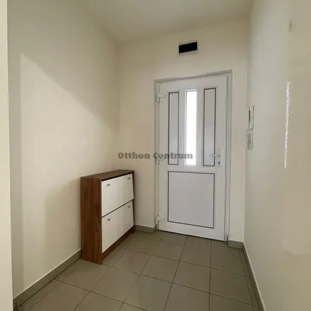 Rent this 2 bed apartment on Andaházi utca in Debrecen, Simonyi út