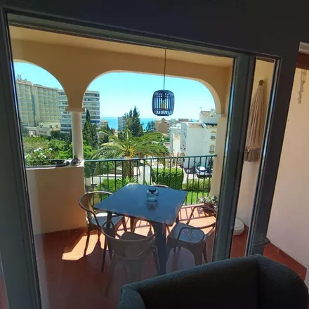 Rent this 2 bed apartment on Residencial Vistamar in Calle Los Helechos, 29640 Fuengirola