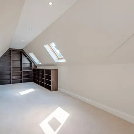 Image 5 - Rickmansworth Road, London, UB9 6FJ, United Kingdom - Apartment for rent