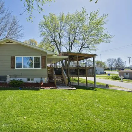 Image 3 - 379 West Howcraft Avenue, Billings, Christian County, MO 65610, USA - House for sale