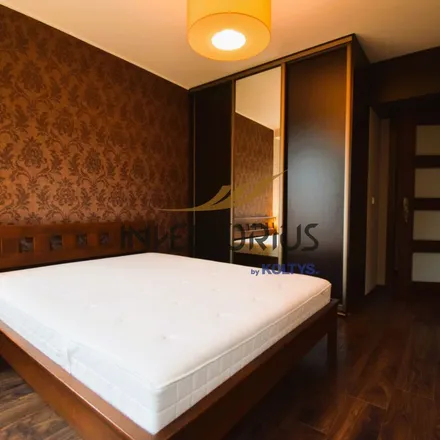 Rent this 3 bed apartment on Aleja Lipowa 18 in 53-124 Wrocław, Poland